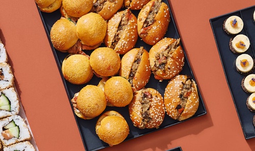 C210 - Mini burgers et navettes végétariens