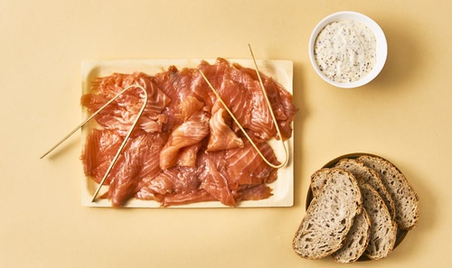 L16 - Planche de saumon mariné