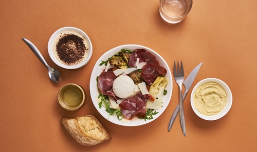 R4 - Assiette antipasti - Bresaola IGP et légumes grillés R4 - Assiette antipasti - Bresaola IGP et légumes grillés