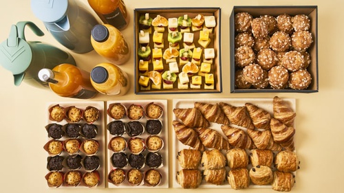 Z19 - Formule Petit-Dej' pour 20 personnes Z19 - Formule Petit-Dej' pour 20 personnes